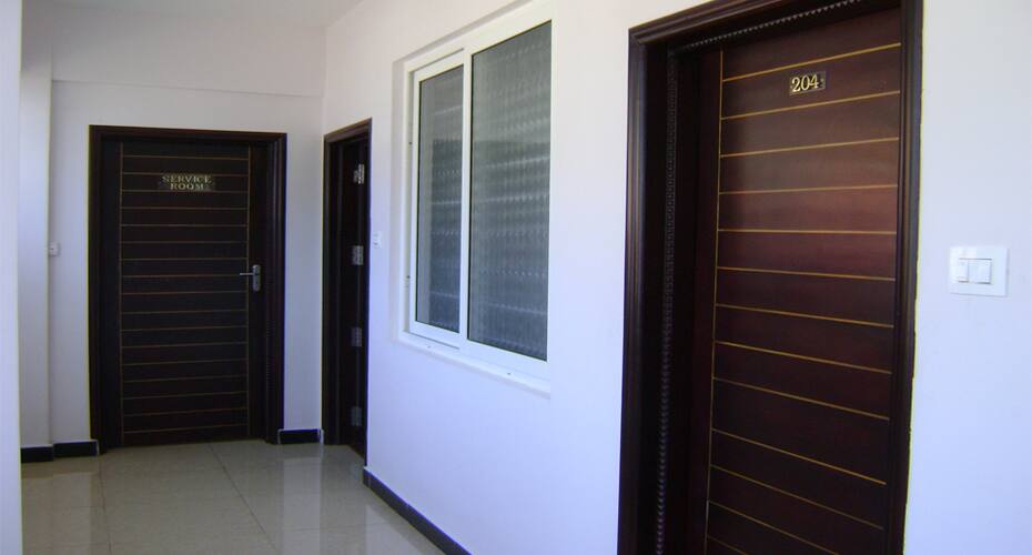 Hotel Selvaganapathys Nest, Coonoor 2